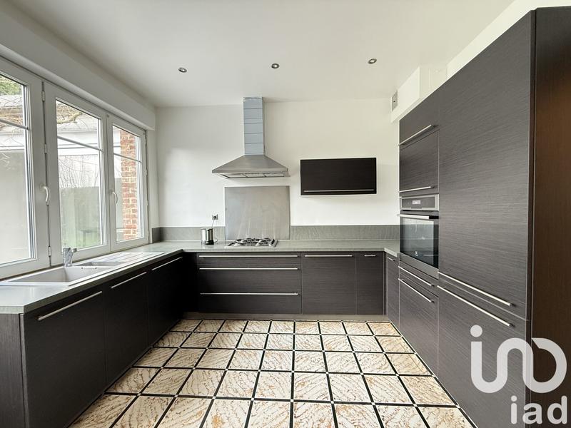 Maison - 267 m² - 7 pièces