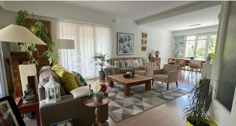 Villa - 140 m² - 4 pièces