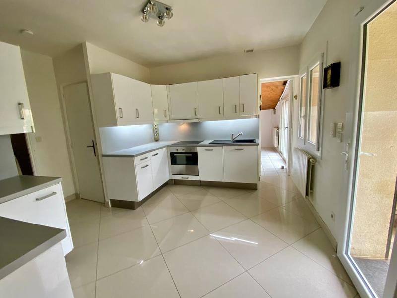 Maison - 100 m² - 3 pièces