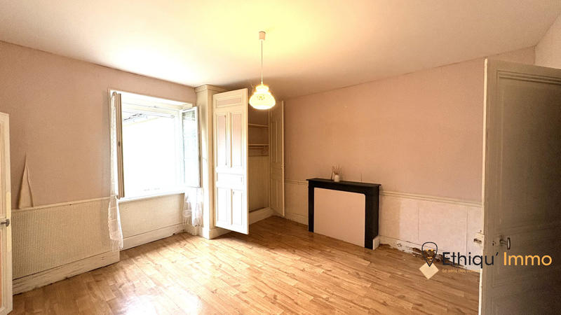 Maison ancienne - 130 m² - 4 pièces