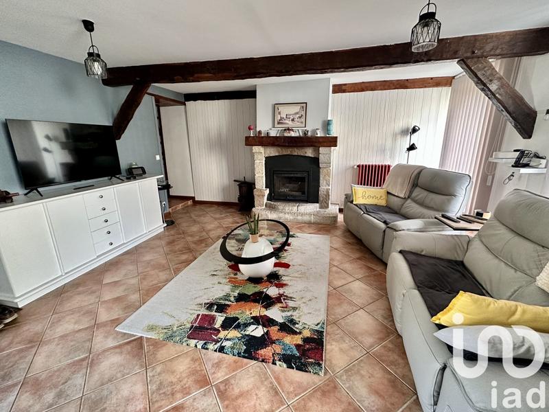 Maison - 205 m² - 8 pièces
