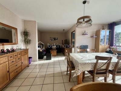 Appartement - 76 m² - 4 pièces