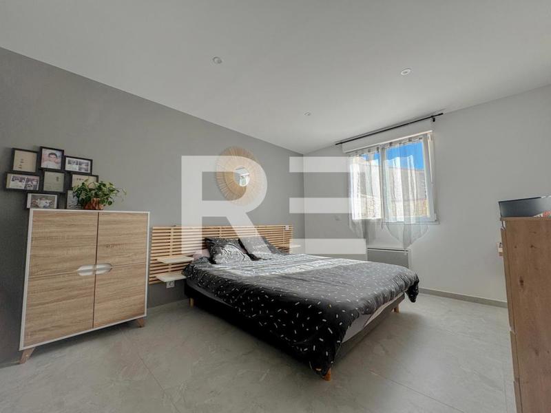 Villa - 160 m² - 6 pièces