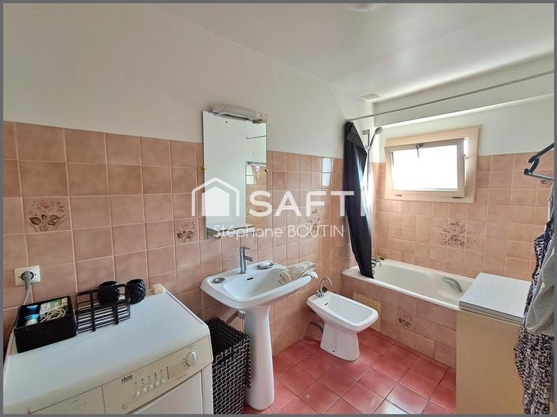 Maison - 96 m² - 6 pièces