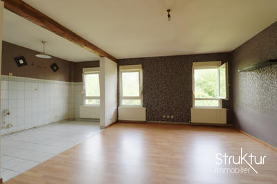 Appartement - 84 m² - 3 pièces