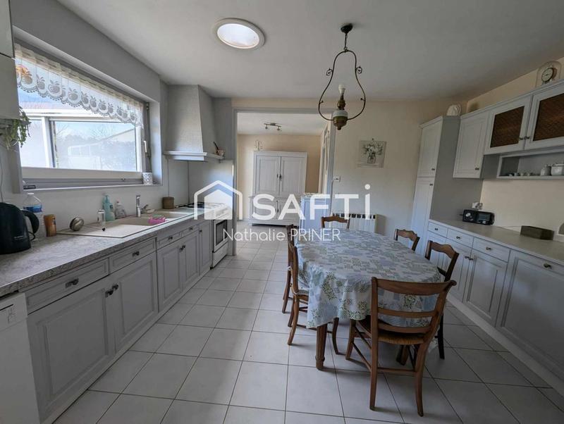 Maison - 108 m² - 4 pièces