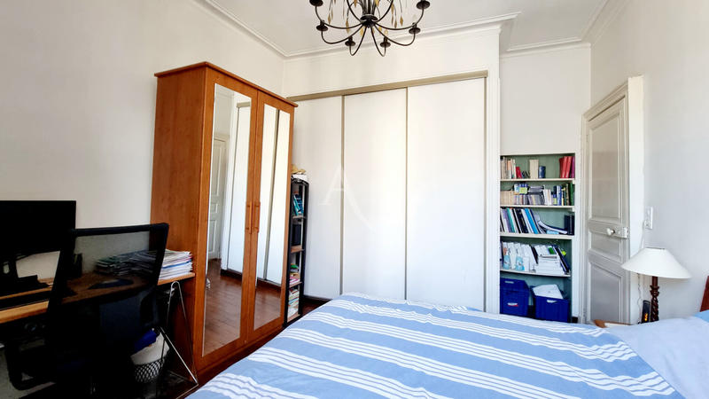 Appartement - 84 m² - 3 pièces