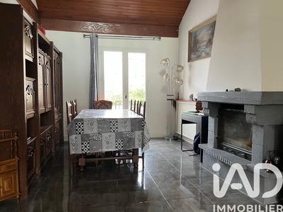 Maison - 96 m² - 6 pièces