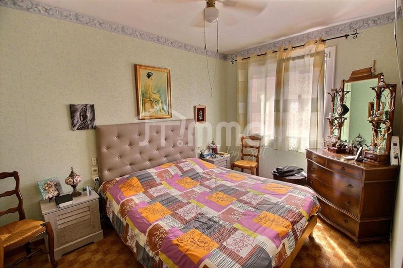 Villa - 130 m² - 5 pièces