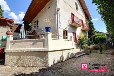 Maison - 160 m² - 6 pièces