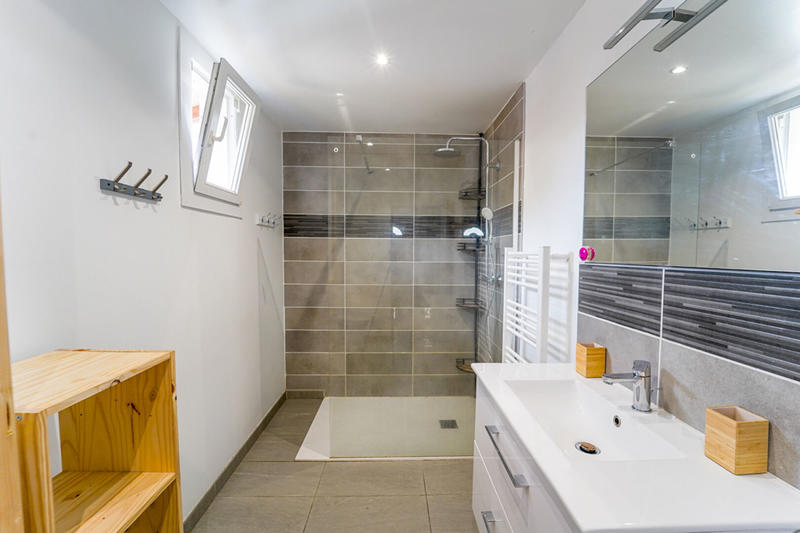 Maison - 96 m² - 5 pièces