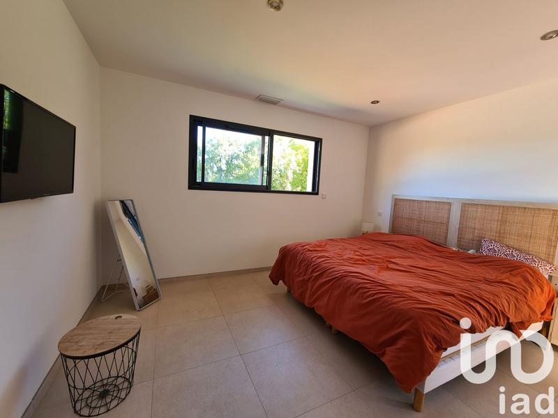 Maison - 250 m² - 7 pièces