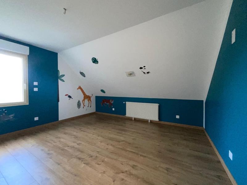 Maison - 182 m² - 7 pièces