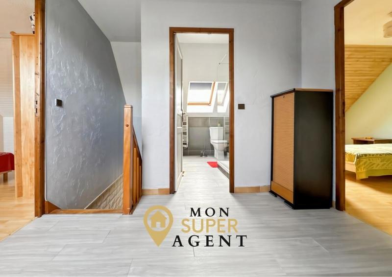 Maison - 105 m² - 5 pièces