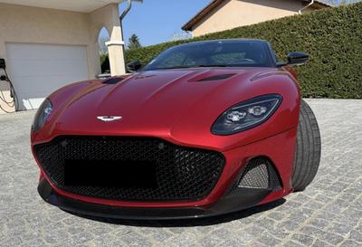 Aston Martin Dbs Superleggera V12 5.2l 725 Coupé Hyper Red