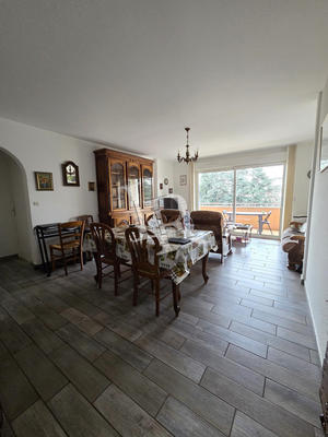 Appartement - 70 m² - 3 pièces