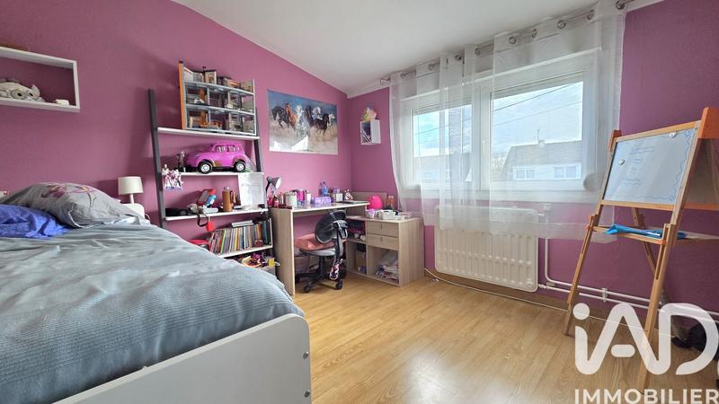 Maison - 97 m² - 5 pièces