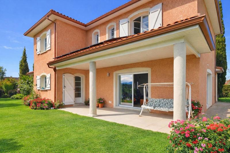 Maison - 191 m² - 6 pièces