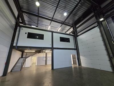 Local d'activités - 960 m²