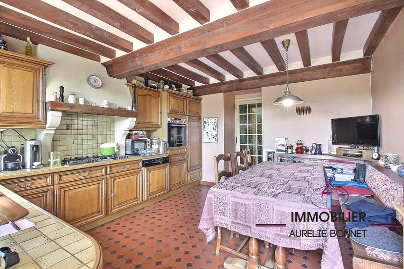 Maison - 203 m² - 6 pièces