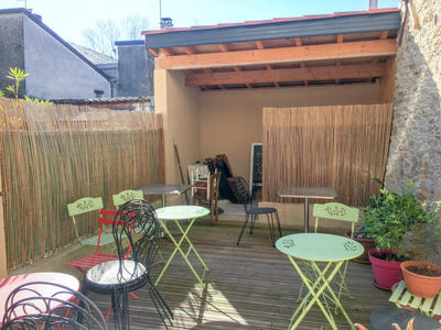 Fonds de commerce - Magasins - 170 m²