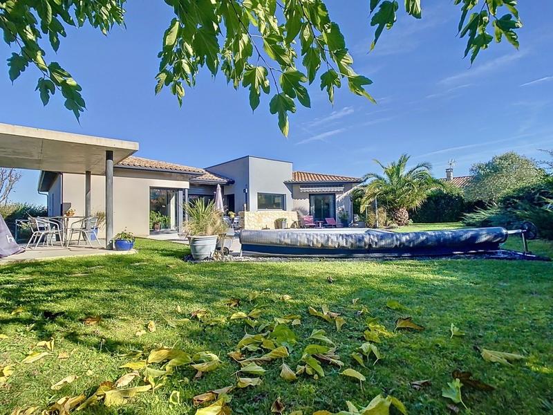 Maison - 138 m² - 5 pièces