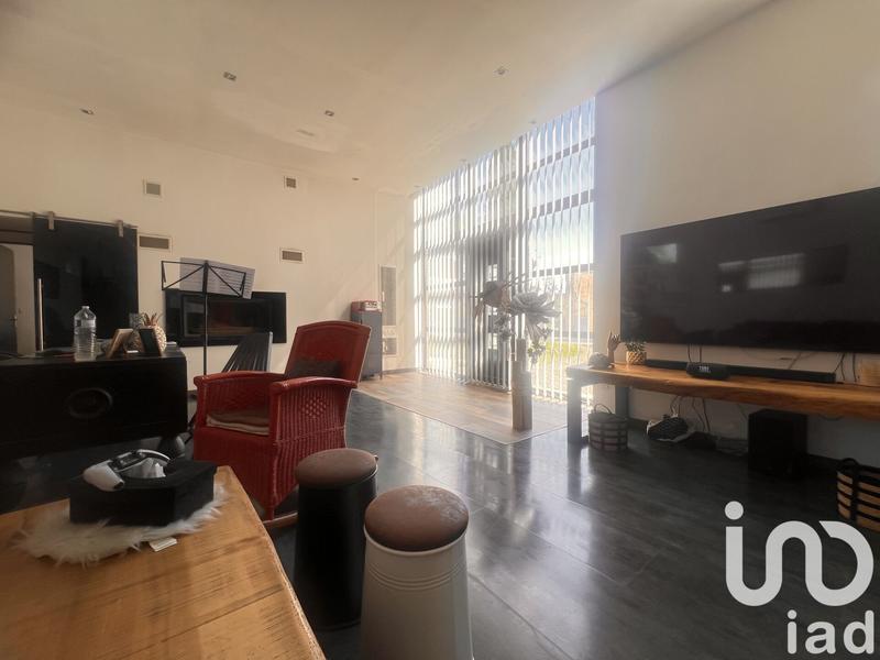 Maison - 227 m² - 7 pièces