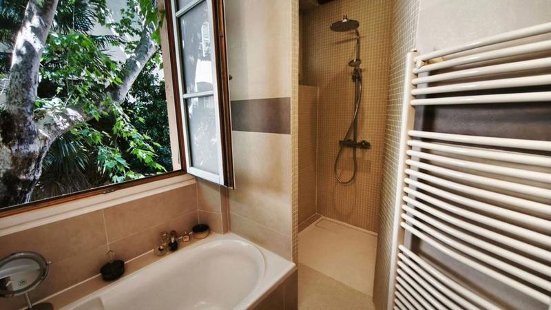 Studio - 152 m² - 5 pièces