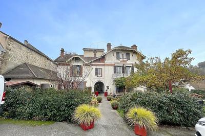 Immeuble - 576 m² - 20 pièces