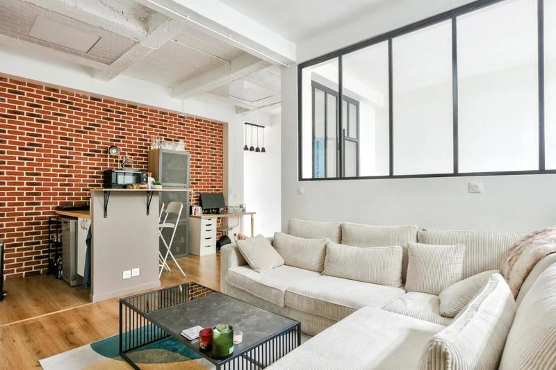 Appartement - 234 m² - 8 pièces