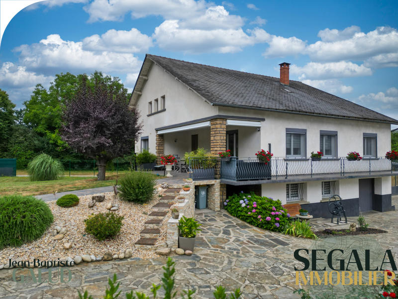 Maison - 148 m² - 6 pièces