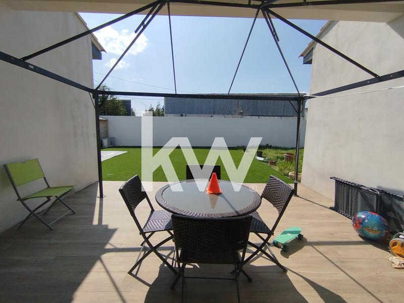 Maison - 140 m² - 5 pièces