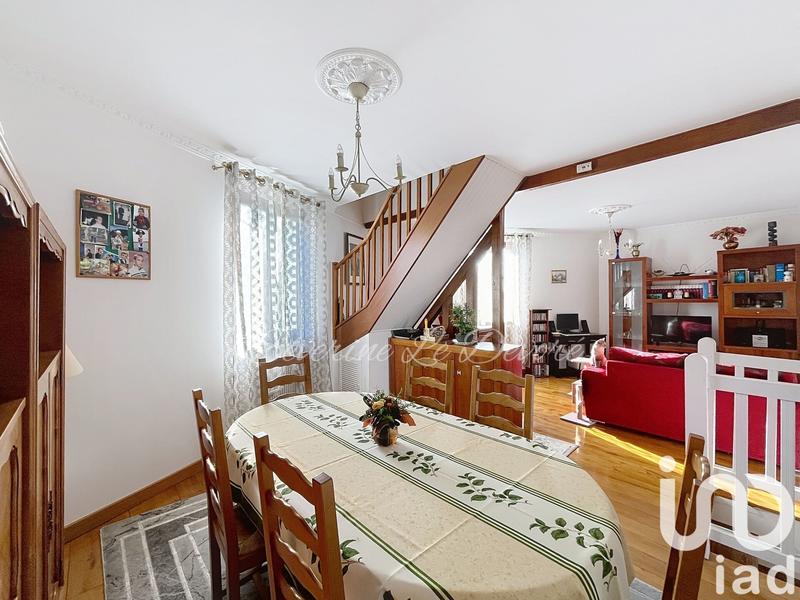 Appartement - 71 m² - 6 pièces