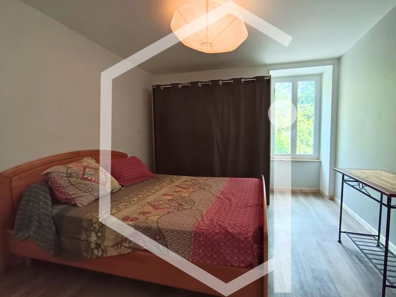 Maison - 115 m² - 6 pièces