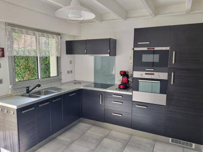 Maison - 85 m² - 3 pièces