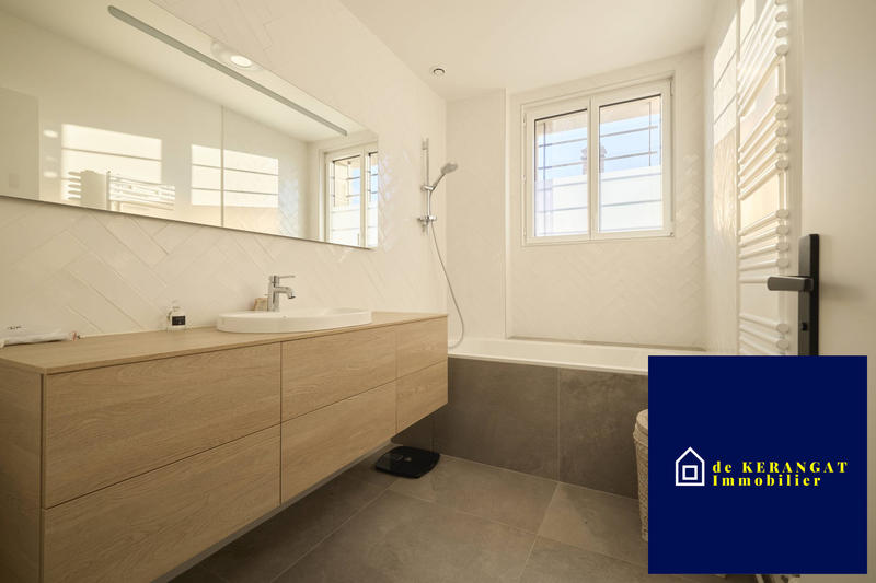 Maison - 163 m² - 7 pièces