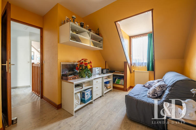 Maison - 105 m² - 5 pièces
