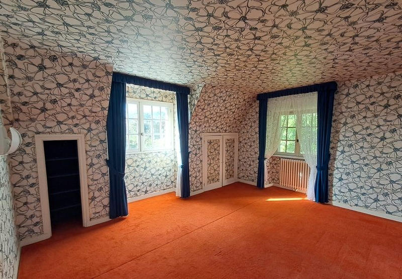 Maison - 403 m² - 12 pièces