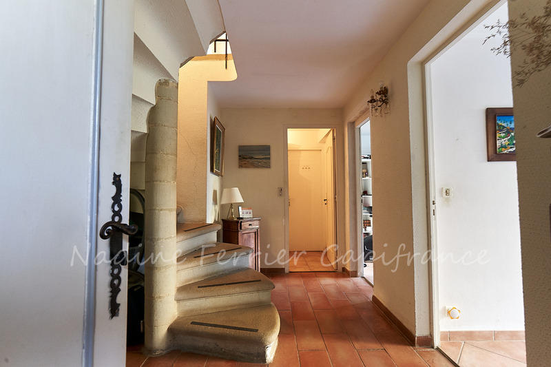 Maison - 181 m² - 6 pièces