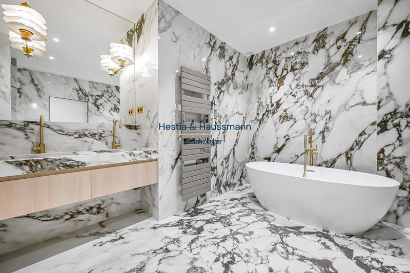 Appartement - 150 m² - 3 pièces