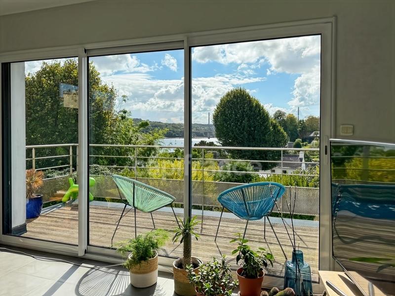 Maison - 154 m² - 6 pièces