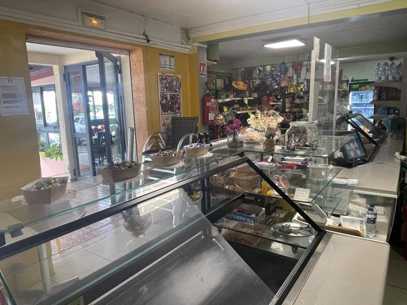 Local commercial - 255 m²