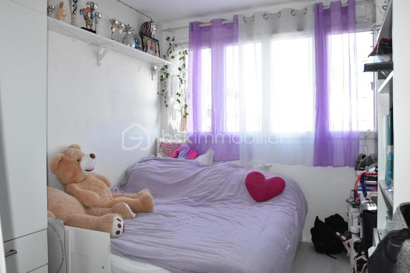 Appartement - 75 m² - 4 pièces