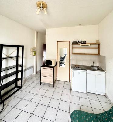 Studio - 18 m² - 1 pièce