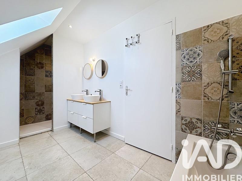 Maison - 101 m² - 4 pièces