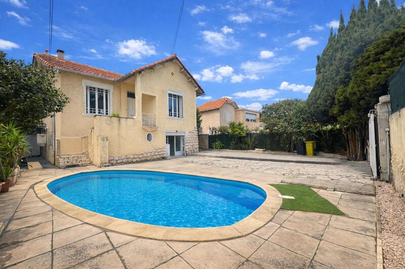 Maison - 131 m² - 5 pièces