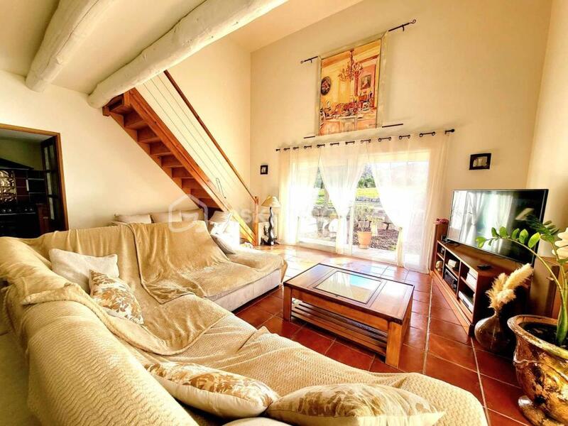 Maison - 155 m² - 6 pièces