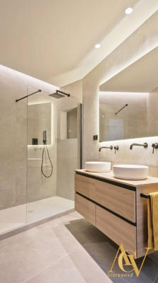 Appartement - 94 m² - 4 pièces