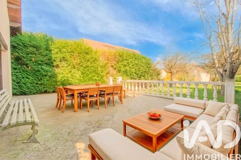 Maison - 152 m² - 2 pièces