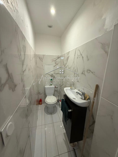 Maison - 170 m² - 7 pièces